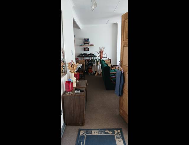 3 BEDROOM FREEHOLD FOR SALE IN PIONEER PARK